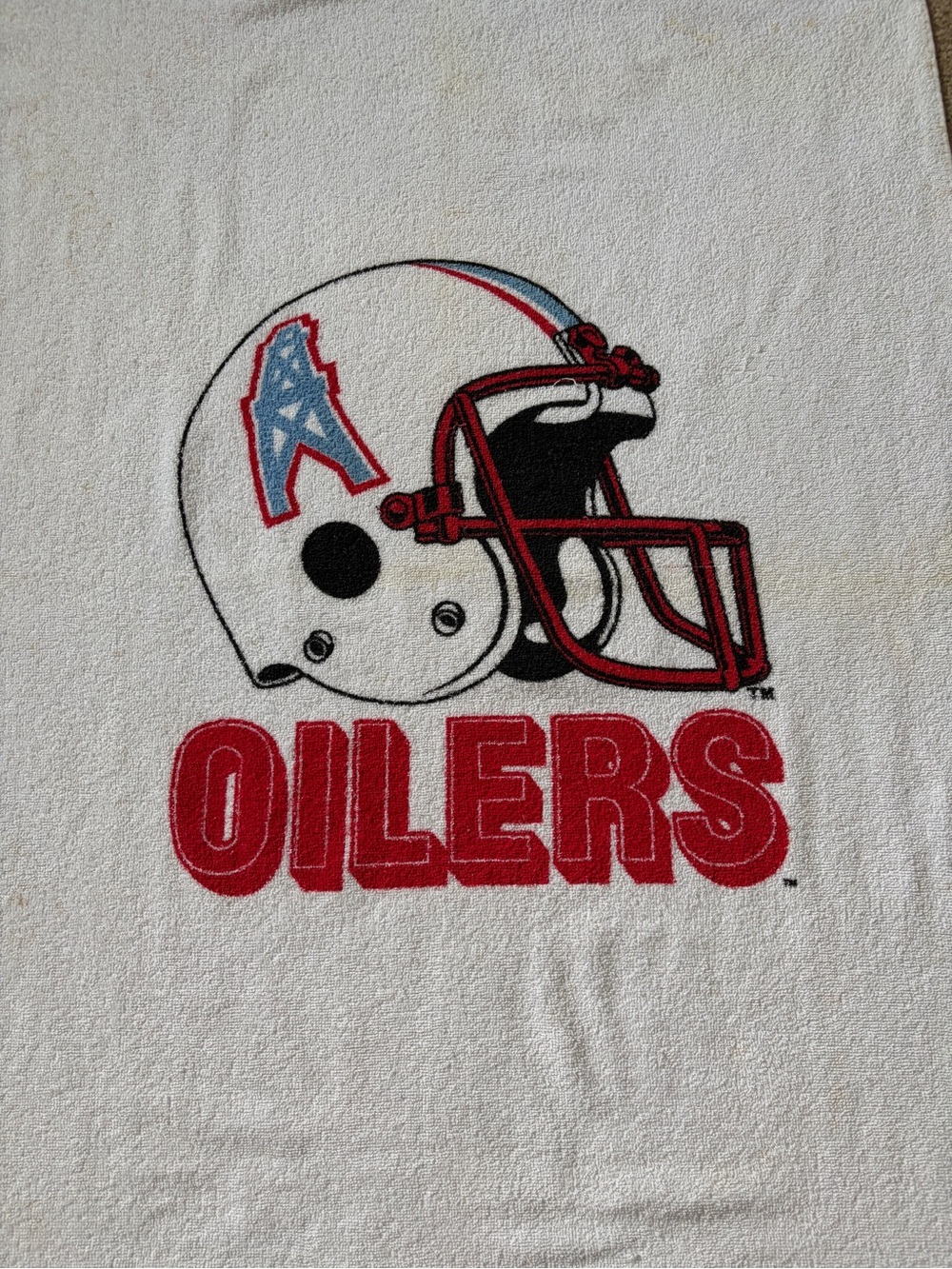 Houston Oilers Vintage Helmet Graphic Towel - White with Red & Blue